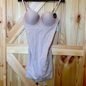 La Vie en Rose shapewear NWT